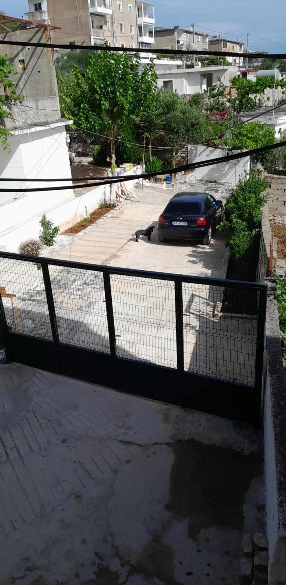 Flora'S Place Sarandë Eksteriør billede